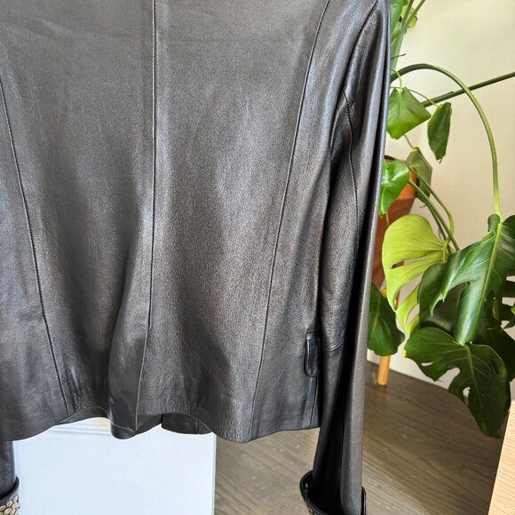 Black leather jacket - Picture 5 of 9